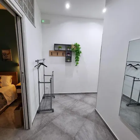 Decollati House Apartment Palermo